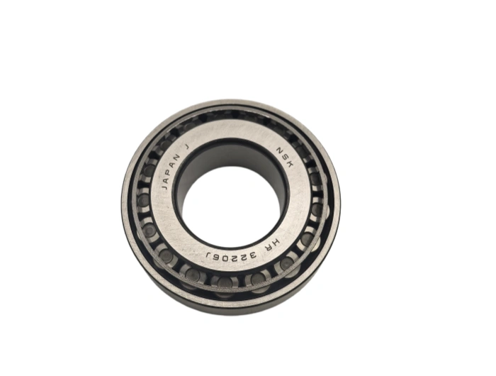Tapered Roller Bearings HR32206J NSK